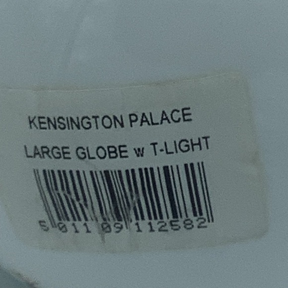 Two Kensington Palace Globe Tea Lights - Picture 11 of 11